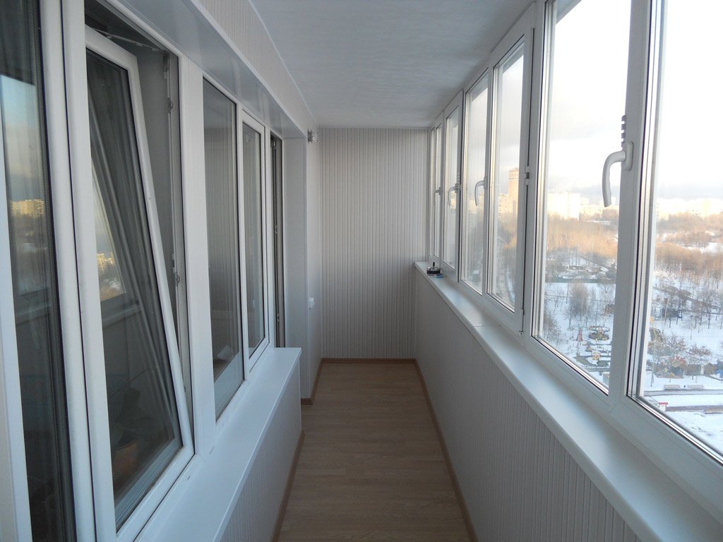 Остекление балконов в Томске и Северске остекление балконов и лоджий под ключ цена внутренняя отделка лоджии фото